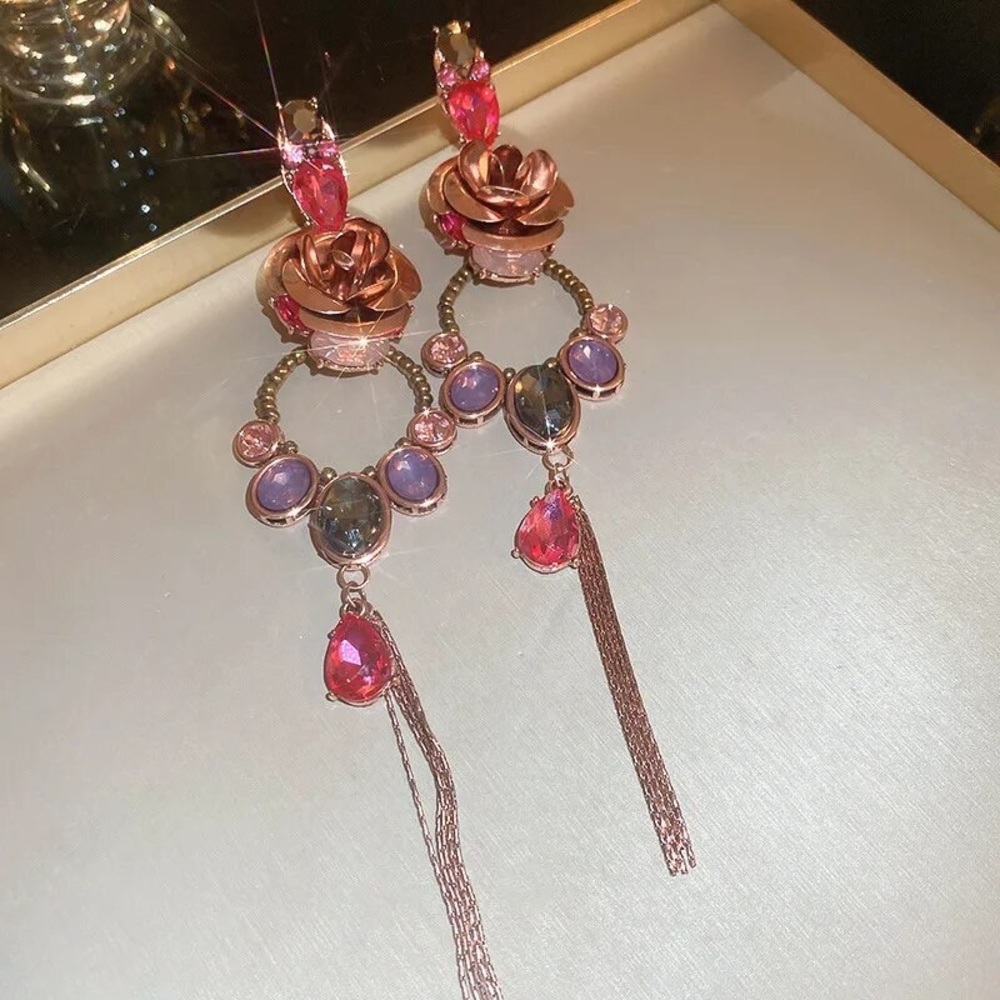 Vintage earrings for women